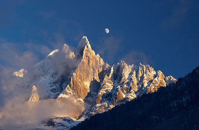 Lever de lune sur le Dru