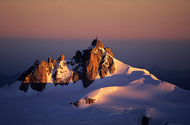 Le versant sud de l'aiguille du Midi