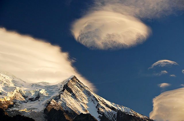 Lenticulaire sur l'aiguille du Gouter
