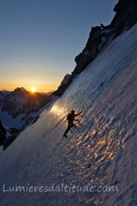 ICE CLIMBING ON THE  POINTE LACHENAL, MASSIF DU MONT-BLANC, HAUTE-SAVOIE, FRANCE