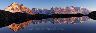  MASSIF DU MONT-BLANC AT SUNRISE FROM CHESERYS LAKE, HAUTE SAVOIE, FRANCE