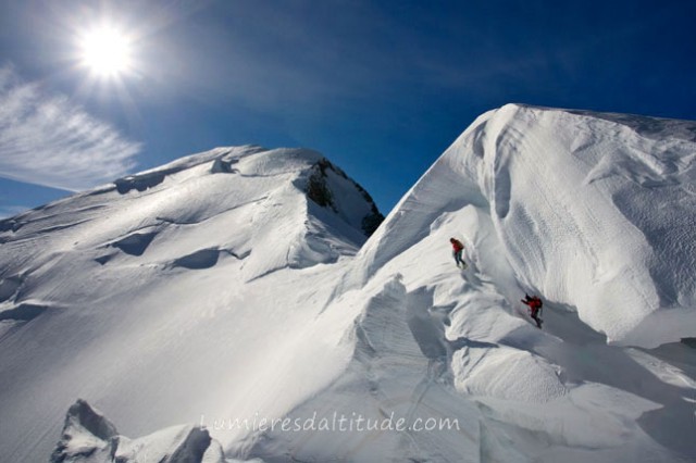 CLIMBING THE MONT-BLANC, CHAMONIX, HAUTE SAVOIE, FRANCE