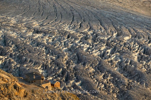 LE GLACIER DU TOUR ET LE REFUGE ALBERT 1ER