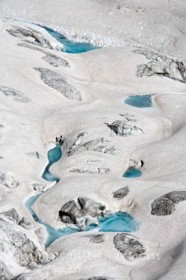 LACS GLACIAIRES SUR LA MER DE GLACE