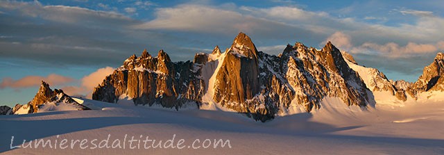 Aiguilles Dorees