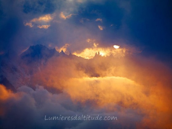 SUNSET ON  LES COURTES, MASSIF DU MONT-BLANC, HAUTE SAVOIE, FRANCE