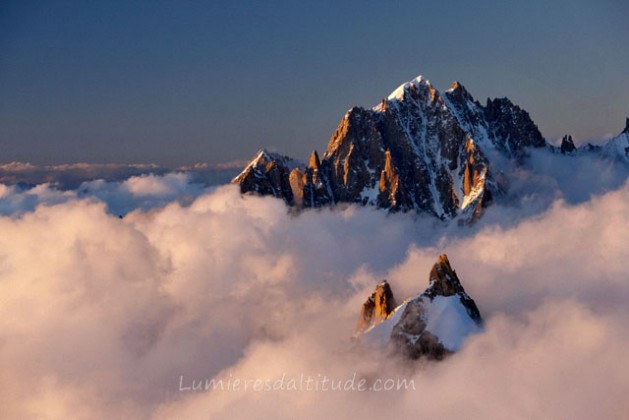 AIGUILLE VERTE AT SUNRISE, MASSIF DU MONT-BLANC, HAUTE SAVOIE, FRANCE