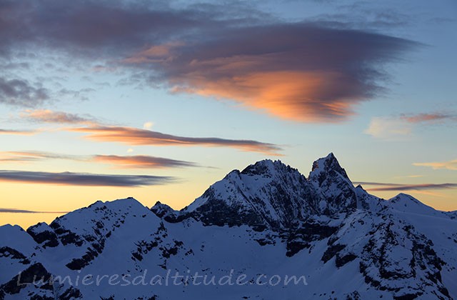 Lenticulaire sur le Sex Quinaudox, Valais, Suisse