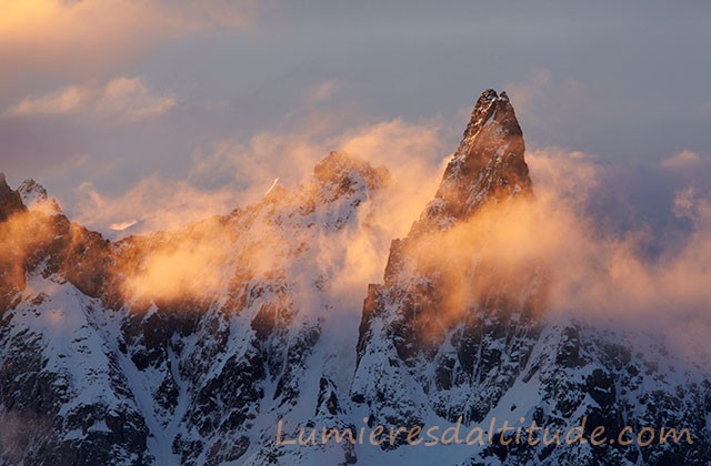 La Dent du Geant au lever du jour, Chamonix