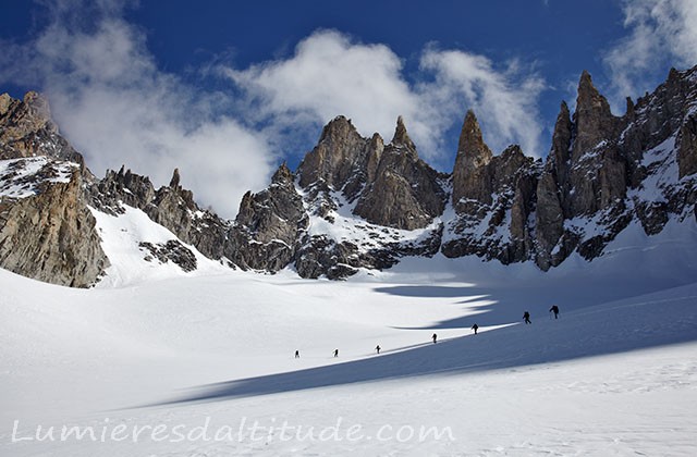 Montee vers les aiguilles Rouges du Dolent, glacier d'Argentiere