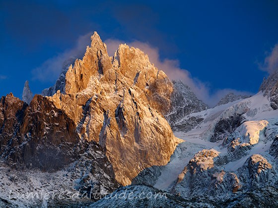 Charmoz et Grepon au couchant, Chamonix