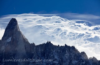 Nuages lenticulaires sur le Dru, Chamonix