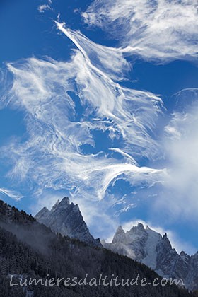 Nuages sur l'aiguille de Blaitiere et du Plan, Chamonix