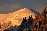 Lever du jour sur le Mont-Blanc et les aiguilles du Diable, Chamonix