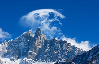 Nuage lenticulaire sur la Verte et le Dru, Chamonix