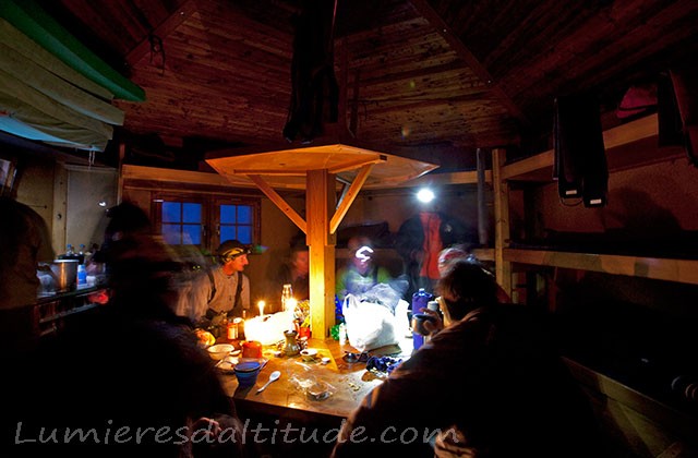 Le refuge de l'Aletchhorn, Oberland, Suisse