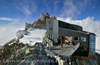 Le refuge des cosmiques, Massif du Mont-Blanc, Haute-savoie, France