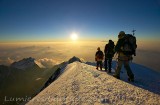 Cordee descendant du Mont-Blanc au couchant, Massif du Mont-Blanc, Haute-savoie, France