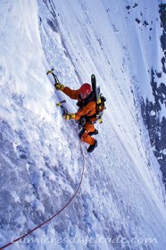 Ascension de la face nord des droites, Massif du Mont-Blanc, Haute-savoie, France