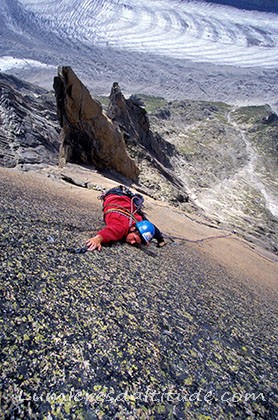 Escalade rocheuse de l'aiguille du moine, Massif du Mont-Blanc, Haute-savoie, France