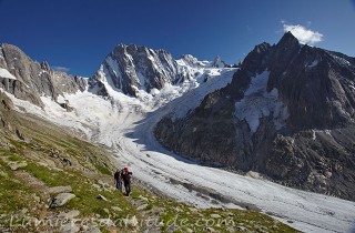 Randonnee, balcons de la mer de glace, Massif du Mont-Blanc, Haute-savoie, France