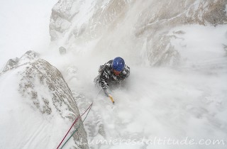 Ascension de la goulotte Chere ,Massif du Mont-Blanc, Haute-savoie, France