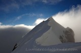 alpinistes sur L'arete Est du Mont Maudit, Massif du Mont-Blanc, Haute-savoie, France