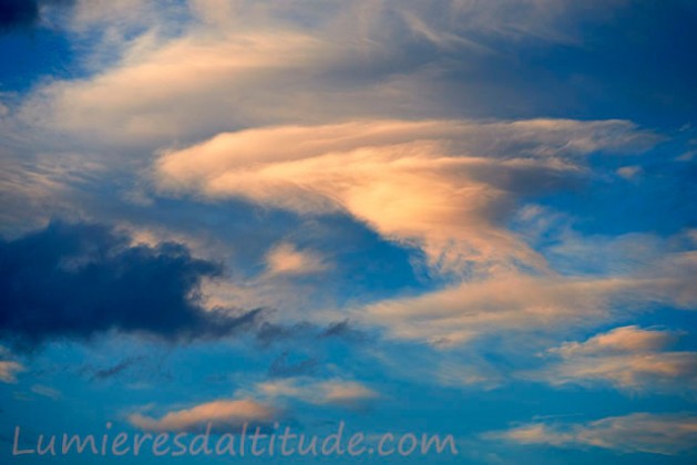 Nuage lenticulaire, El Calafate, Patagonie, Argentine