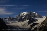 Le Mont-Blanc de nuit sous la pleine lune; Chamonix