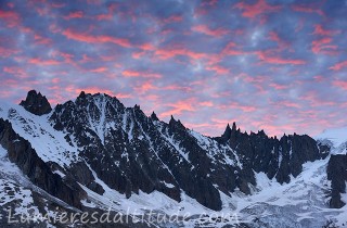 Les Courtes et les aiguilles Ravanel et Mummery au lever du jour, Chamonix