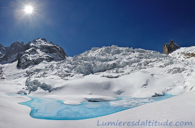 Lac glaciaire sur la Mer de Glace, chamonix