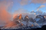 Les Cuernos au lever du soleil, Torres del Paines, Chili