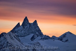 Couchant sur les Aiguilles Rouges d'Arolla, Valais, Suisse