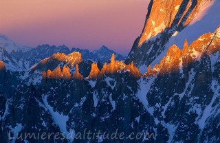 Les aiguilles des Périades au couchant