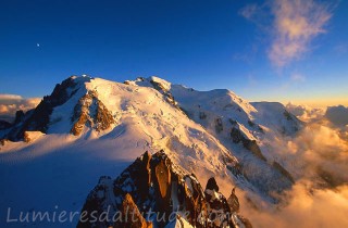 L'arete des Cosmiques et le Mont-Blanc