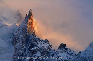 Les aiguilles des Deux Aigles au couchant, Chamonix