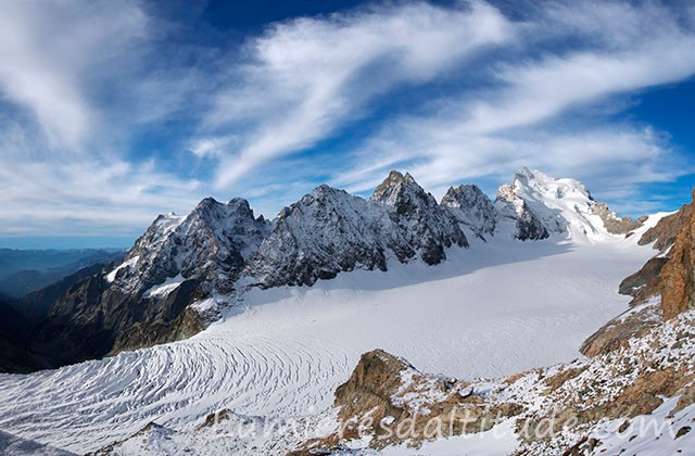 Le glacier Blanc et la Barre des Ecrins