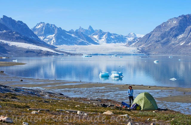 Groenland, camping dans le fjord Sermiligaq