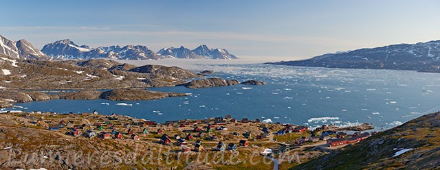 Groenland, Kulusuk, village Inuit de Kummiut