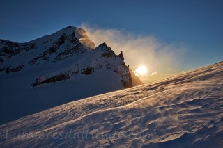 L'Allalinhorn dans les grands vents, Valais, Suisse