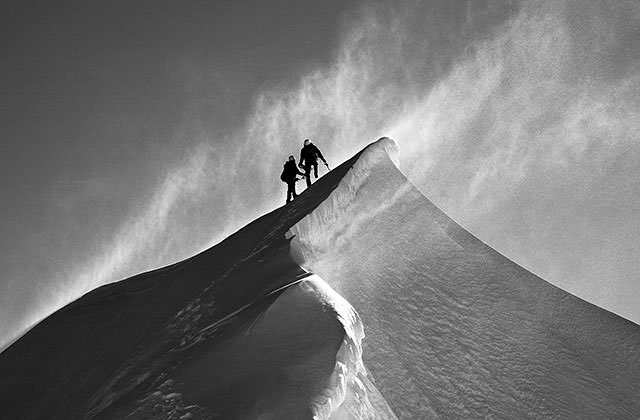 Sur l'arete est du Mont-Maudit