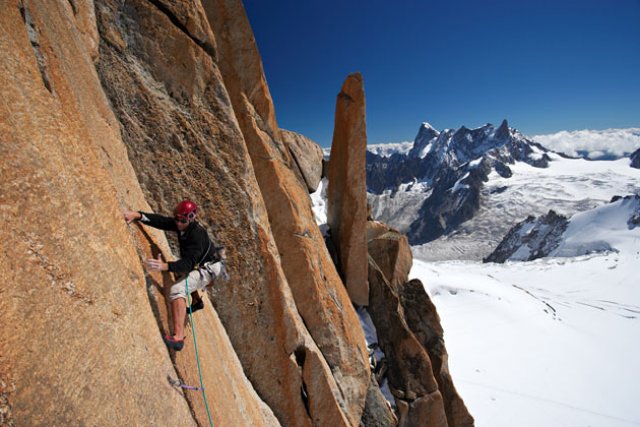 F. Pallandre, face sud de l'aiguille du Midi